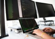 7 Strategi Menjadi Developer IT Serba Bisa di Era AI